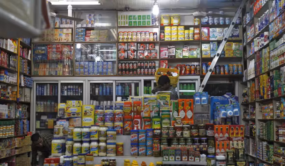 FSSAI Bans Plastic & Foil in Pan Masala Packaging: Manufacturers' Alert