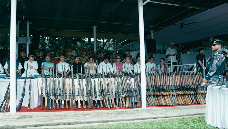 Manipur CM Orders 15-Day Surrender Deadline for Illegal Arms