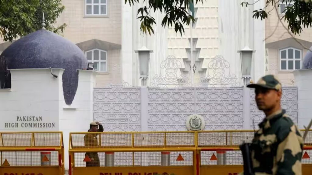 India Removes Barricades at Pakistan Mission in Tit-for-Tat Move