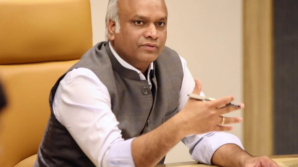 Karnataka Cabinet Approves Contentious Public Property Bill Amid RSS Row