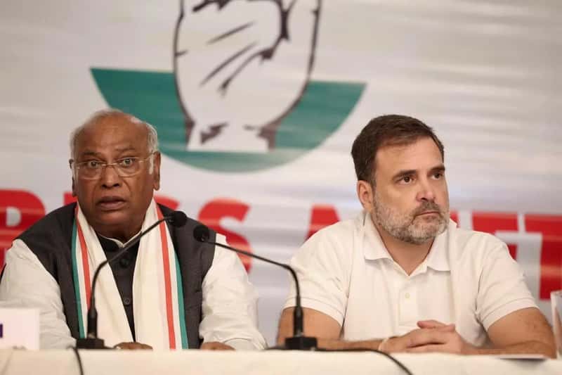খাৰ্গেৰ সভাত 'শুদ্ধিকৰণ'ক অস্পৃশ্যতাৰ নতুন ৰূপ বুলি ৰাহুলৰ তীব্ৰ আক্রমণ