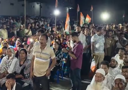 MLA Zubair Anam Majumdar Warns Police During Congress Campaign