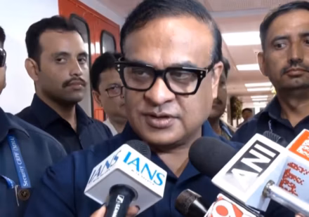 Himanta Accuses Rahul Gandhi of 'Blackmailing' Institutions Over SIR