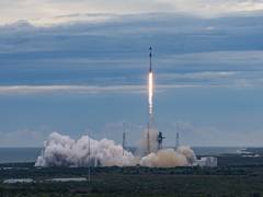 SpaceX Falcon 9 Booster Lands at LZ-40 After Crew-13 ISS Launch