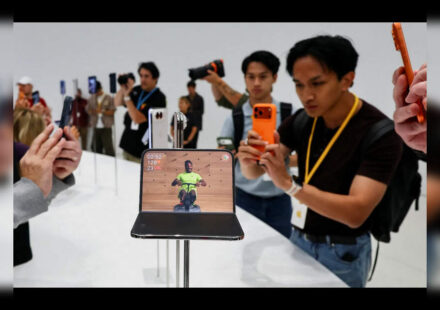 Apple iPhone Duo Launch: Limited Walk-In Stock — Act Fast!