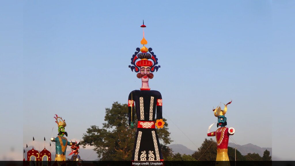 Dussehra 2026: Must-Know Dry Day Rules, Bank Closures & What's Open
